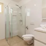 Stunning In Peroj