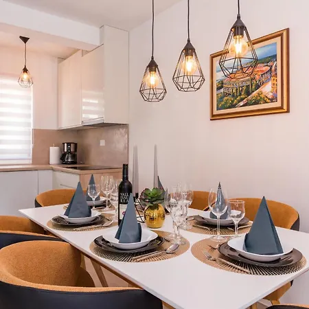 3 Bedroom Lovely In