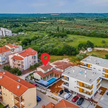 3 Bedroom Lovely In *